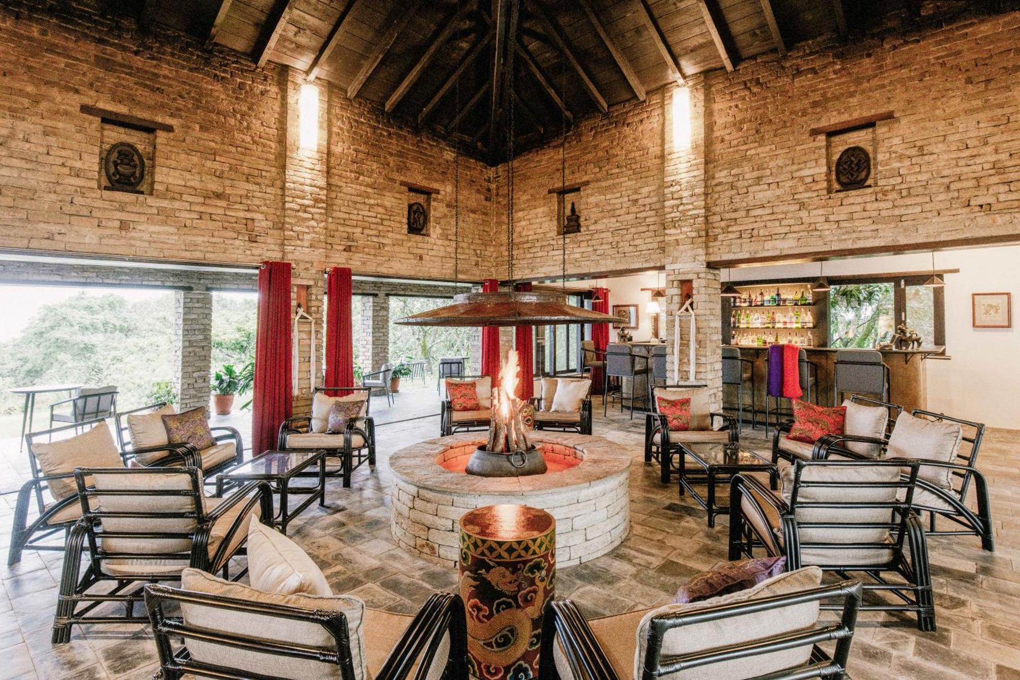 Tiger Mountain Pokhara Lodge Dış mekan fotoğraf